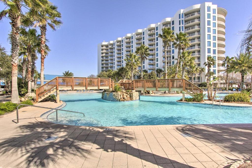 Palms of Destin Condo with Pool Walk to Beach! - main image