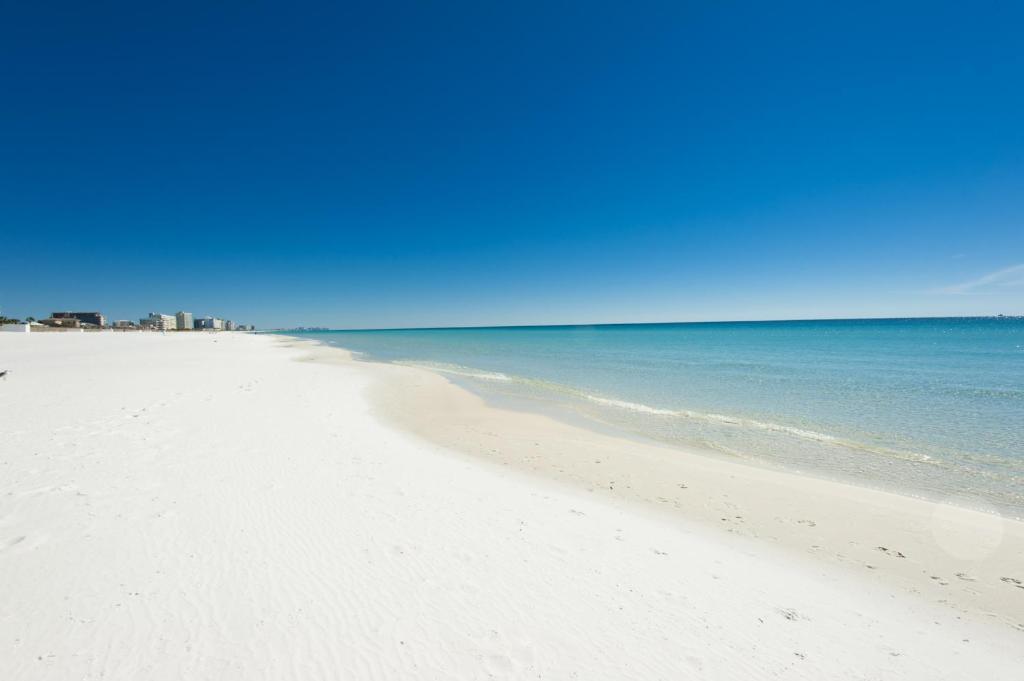 Gulf Terrace 126 by RealJoy Vacations - image 3