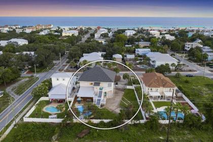 SOUTHERN JEWEL by Bliss Beach Rentals - image 15