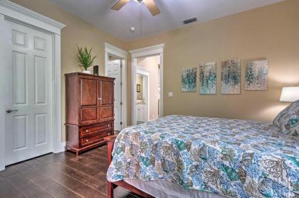 Breezy Townhome Steps to Miramar Beach! - image 13