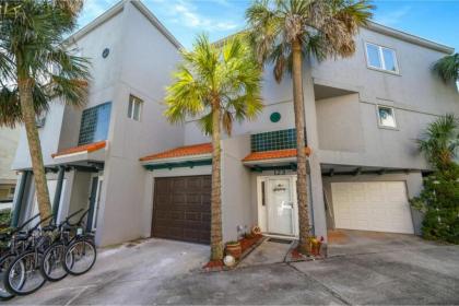 Twin Palms by Bliss Beach Rentals - image 3