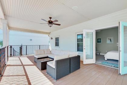 Seahaus Destin by RealJoy Vacations - image 13