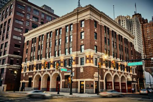 Detroit Foundation Hotel - main image