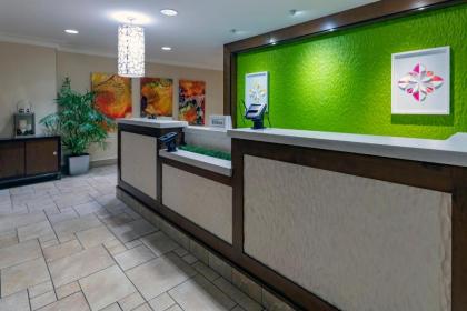 Hilton Garden Inn Devens Common - image 4