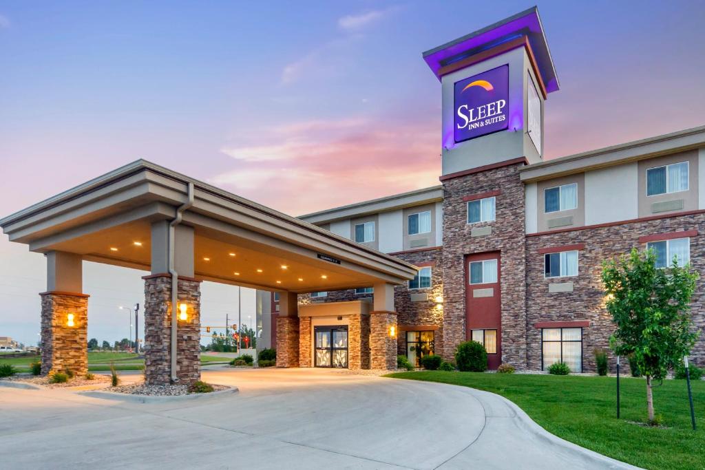 Sleep Inn & Suites Devils Lake - main image