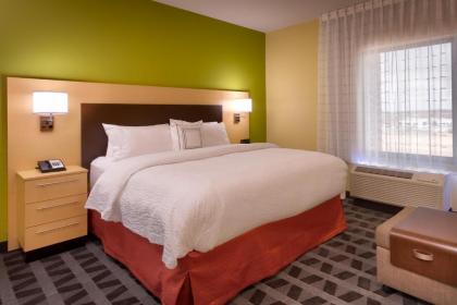 TownePlace Suites by Marriott Dickinson - image 15