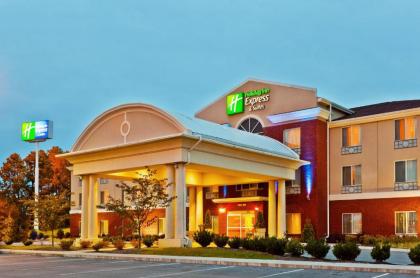 Holiday Inn Express Hotel & Suites Dickson an IHG Hotel - image 4