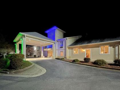 Gateway Inn  Suites