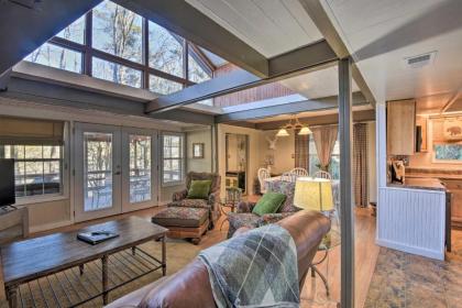 Spacious Sky Valley Cabin with Deck and Fireplace - image 13