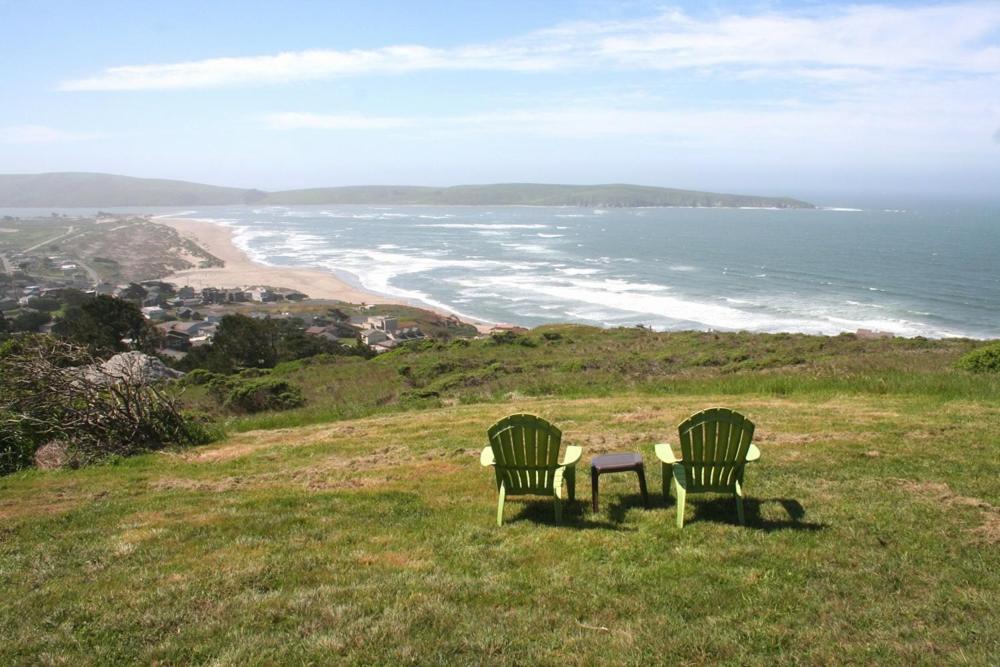 Abalone Alcove! Hot Tub! Pool Table! AMAZING VIEWS! Fast WiFi!! Dog Friendly! - image 4