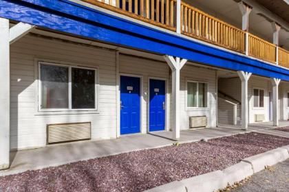 The Beaverhead Lodge - image 2