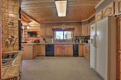 Dillon Log Home with Hot Tub by Beaverhead and Hiking! - image 15