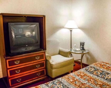 Rodeway Inn Dillsburg - image 14