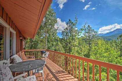 Horseshoe Lodge Divide Cabin with Furnished Deck! - image 15