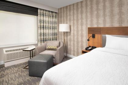 Hilton Garden Inn Westchester Dobbs Ferry - image 10