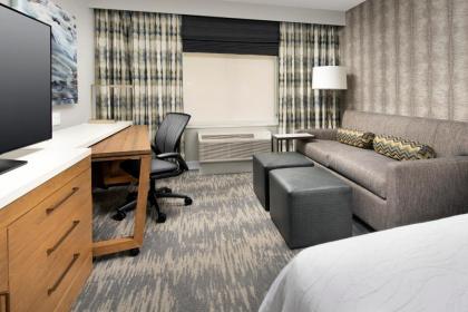 Hilton Garden Inn Westchester Dobbs Ferry - image 8