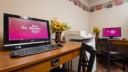 Best Western Plus Country Inn & Suites - image 13