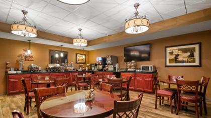 Best Western North Edge Inn - image 15