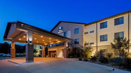 Best Western North Edge Inn - image 9