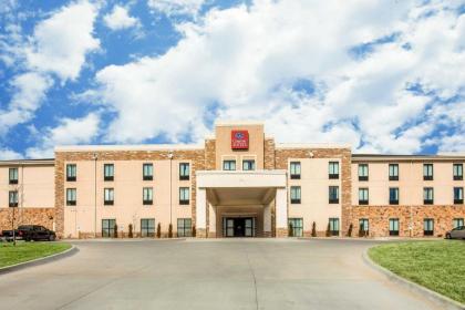 Comfort Suites - Dodge City - image 15