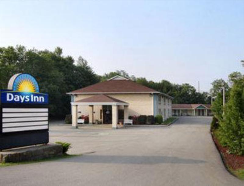 Days Inn by Wyndham Donegal - main image