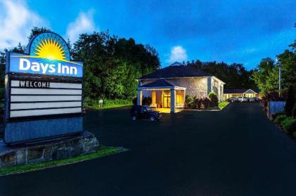 Days Inn by Wyndham Donegal - image 13