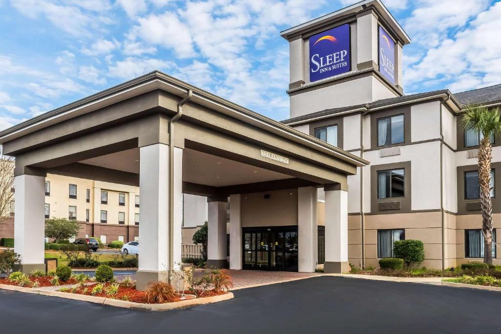 Sleep Inn & Suites Dothan North - main image