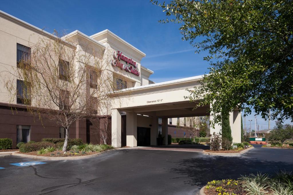 Hampton Inn & Suites Dothan - image 5