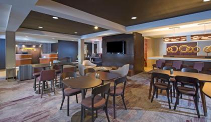 Courtyard by Marriott Dothan - image 10