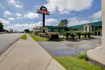 OYO Hotel Douglas GA US-441 - image 7