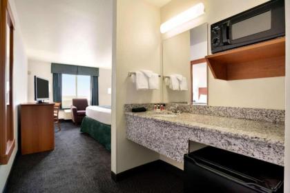 Travelodge by Wyndham Bill WY Thunder Basin Ntl Grassland - image 13