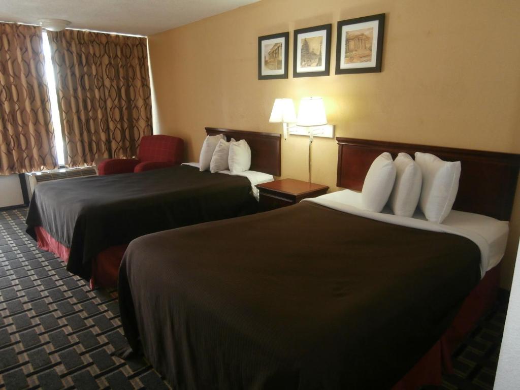 Americas Best Value Inn Douglasville - image 4