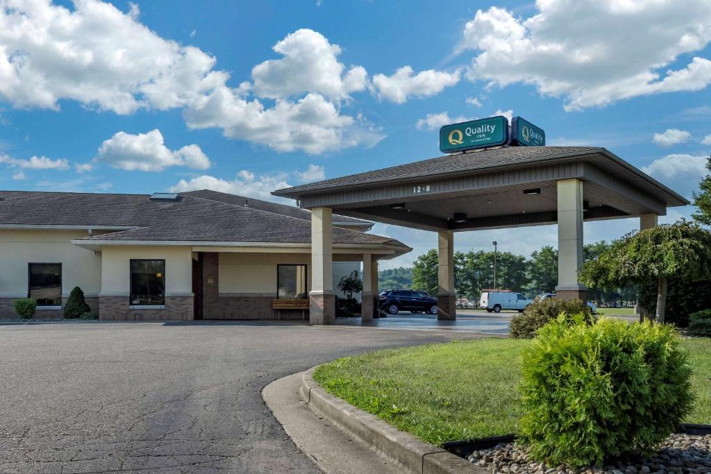 Quality Inn - main image