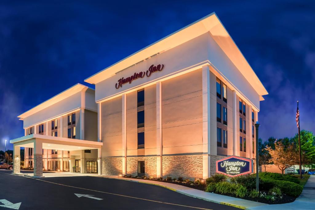 Hampton Inn Dover - main image