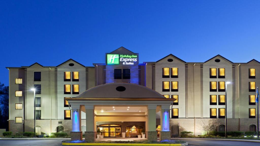 Holiday Inn Express Hotel & Suites Dover an IHG Hotel - main image