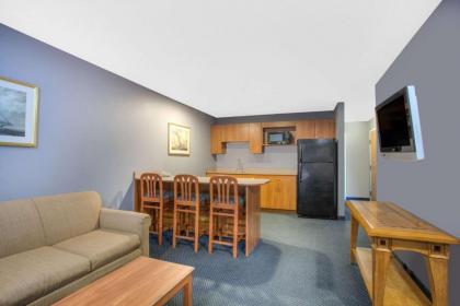 Microtel Inn and Suites Dover - image 5