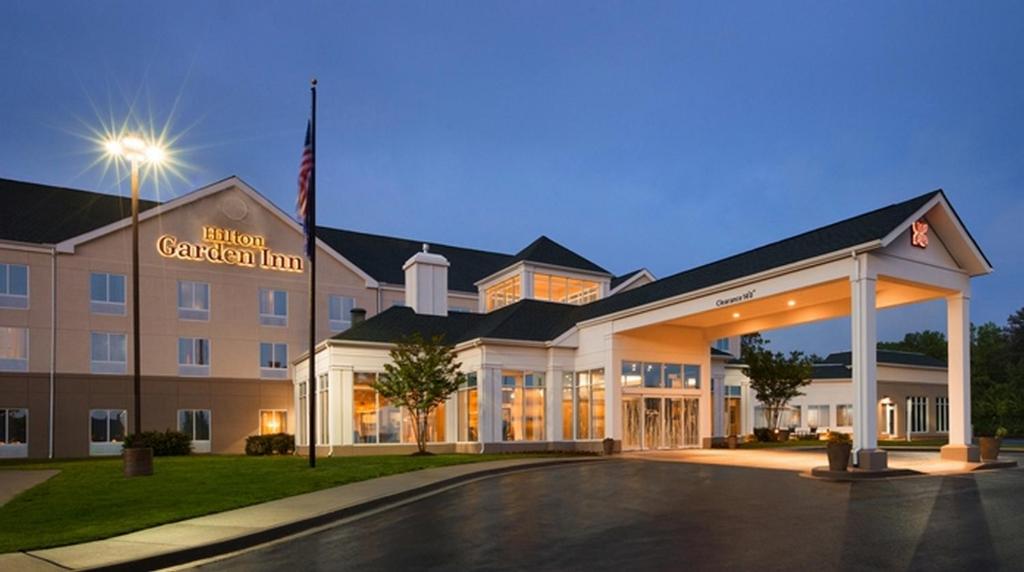 Hilton Garden Inn Solomons - main image