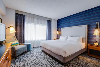 DoubleTree Suites by Hilton Hotel & Conference Center Chicago-Downers Grove - image 15