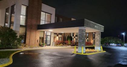 Comfort Inn Downers Grove - Lombard - image 3