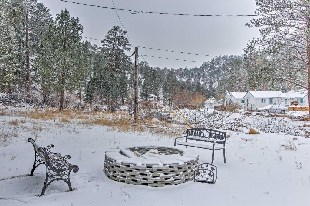 Drake Home on Big Thompson River - 3 Mi to Estes! - image 5