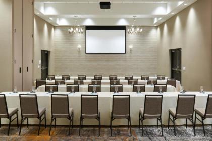 Holiday Inn & Suites Philadelphia W - Drexel Hill an IHG Hotel - image 13