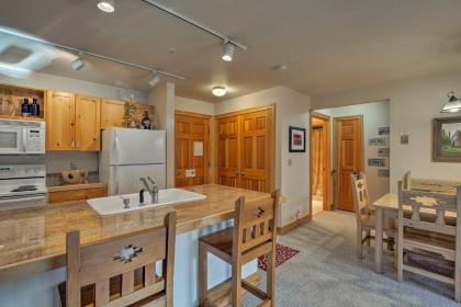 Cozy Driggs Condo with Hot Tub and Ski Shuttle Service! - image 7