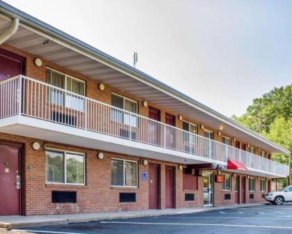 Econo Lodge Drums - image 9