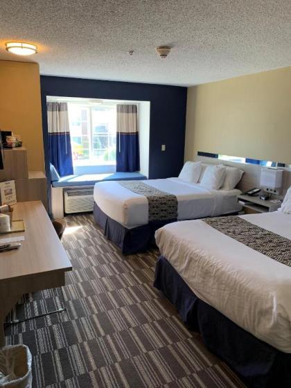 Microtel Inn & Suites by Wyndham Dry Ridge - image 11