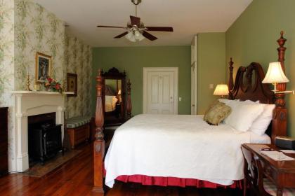 Rockwood Manor Bed & Breakfast - image 15