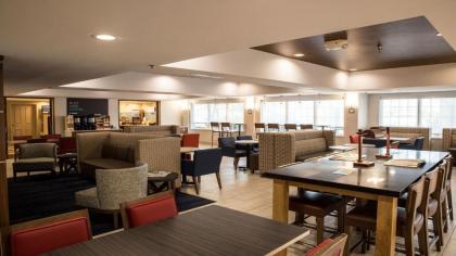 Holiday Inn Express - Columbus - Dublin an IHG Hotel - image 6