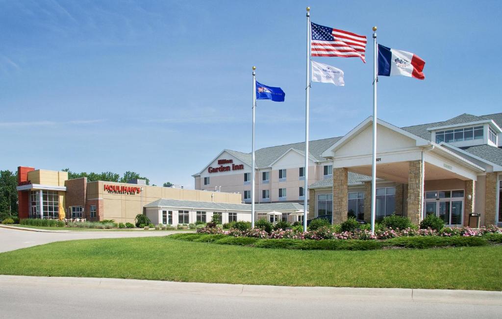 Hilton Garden Inn Dubuque Downtown - image 7