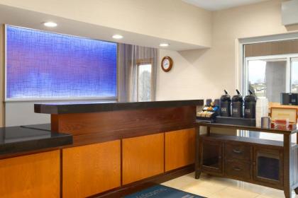 Fairfield Inn by Marriott Dubuque - image 12