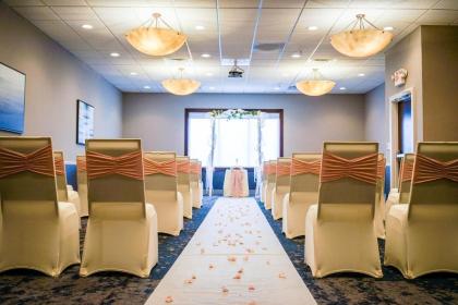 Best Western Plus Dubuque Hotel and Conference Center - image 12