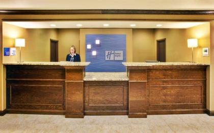 Holiday Inn Express Hotel & Suites - Dubuque West an IHG Hotel - image 9